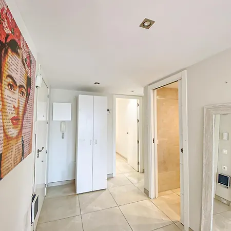 Lovely 2 Bedroom With Garage In Puerto Banus